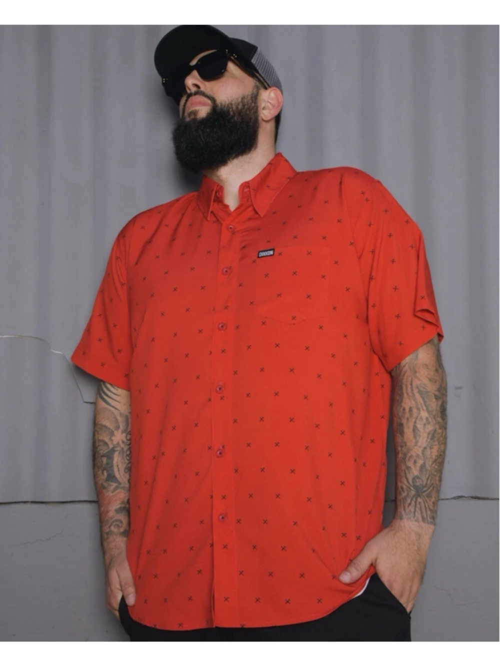 Dixxon Flannel Co. The Finney Party Shirt Men’s 2X Red w/Black Crossed Hammers
